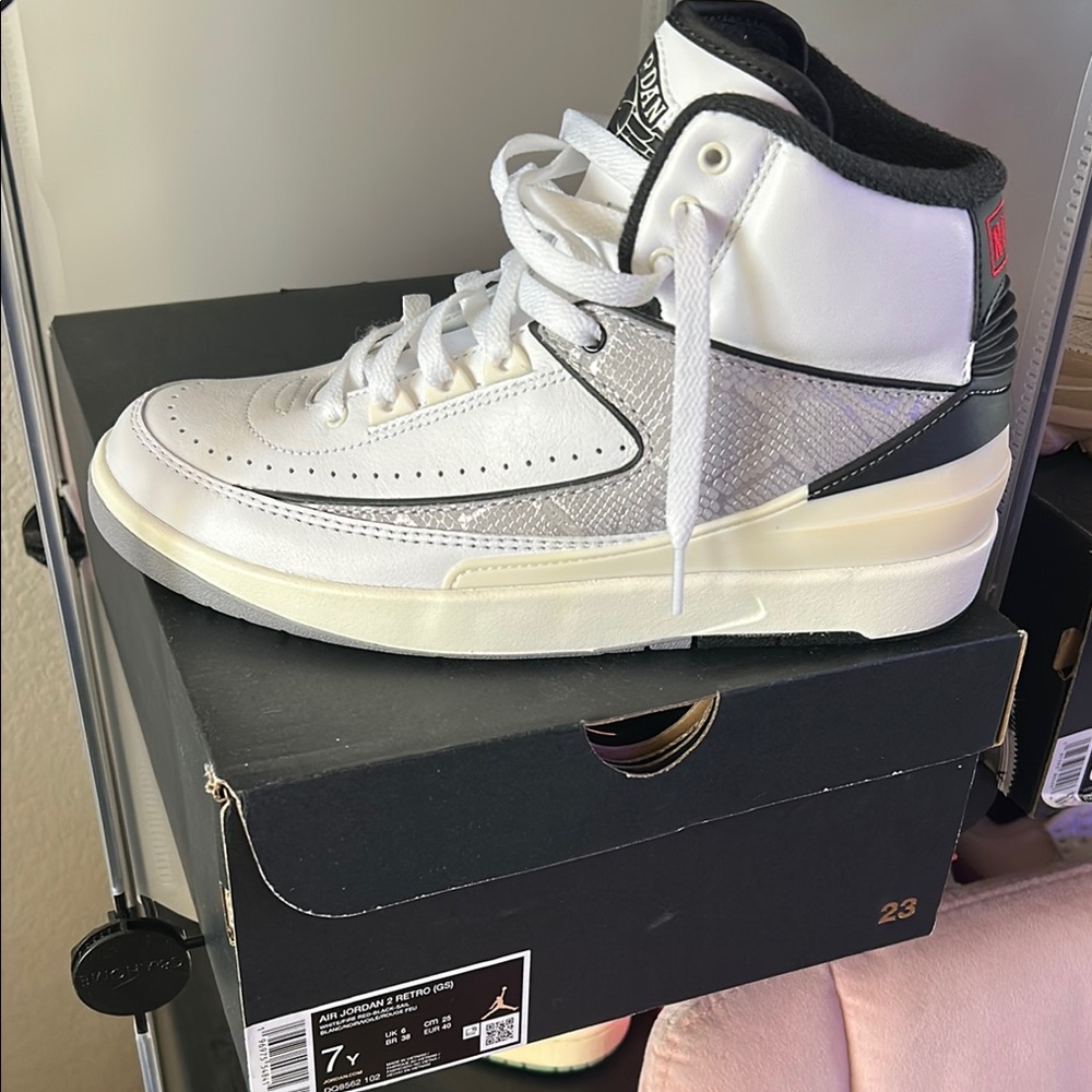 Air Jordan Retro High-Top Sneakers - White and Black